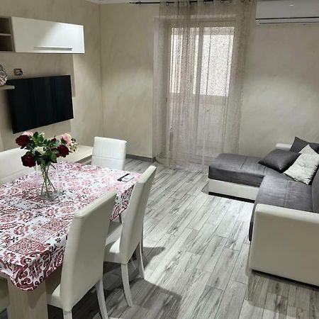 カターニアBianca Houseアパートメント エクステリア 写真