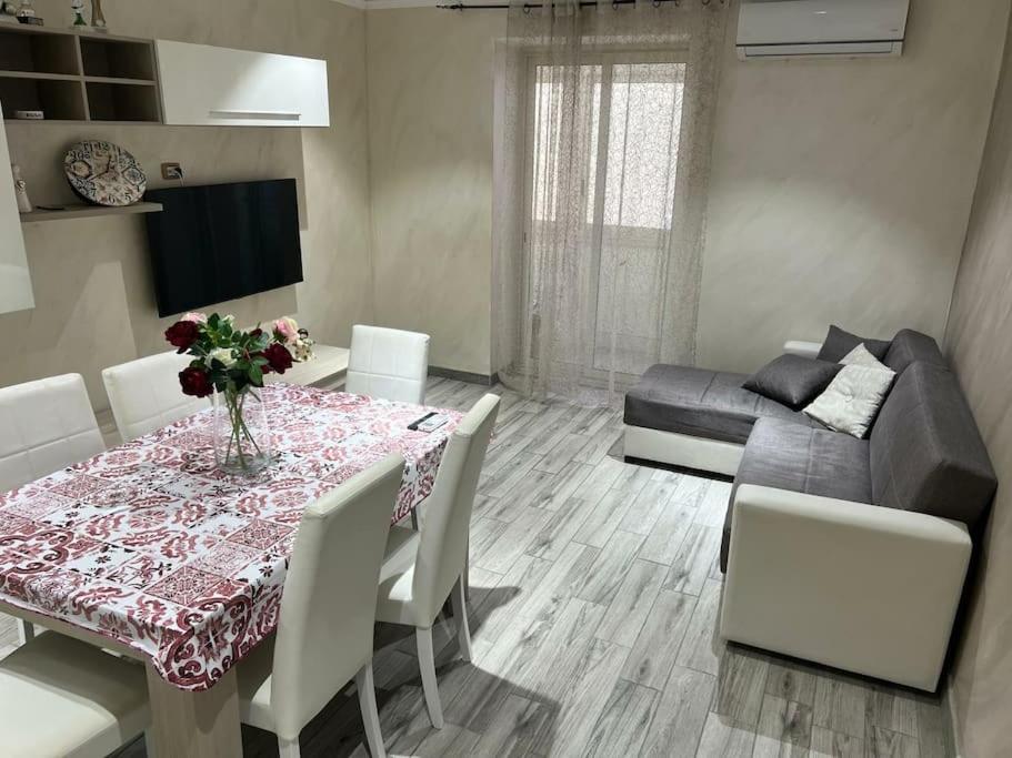 カターニアBianca Houseアパートメント エクステリア 写真